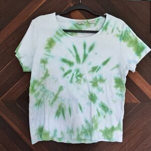 Tie-Dye Green and White Women's Top